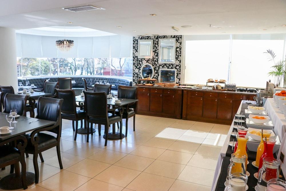 Palladium Business Hotel Montevideo Eksteriør billede