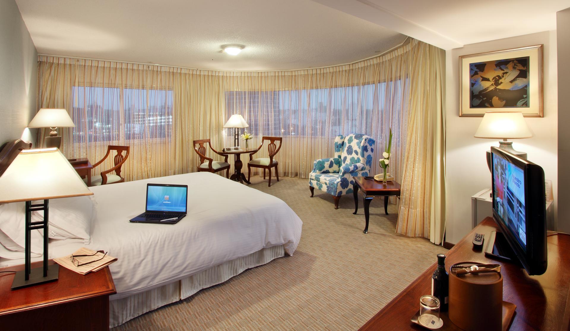 Palladium Business Hotel Montevideo Eksteriør billede